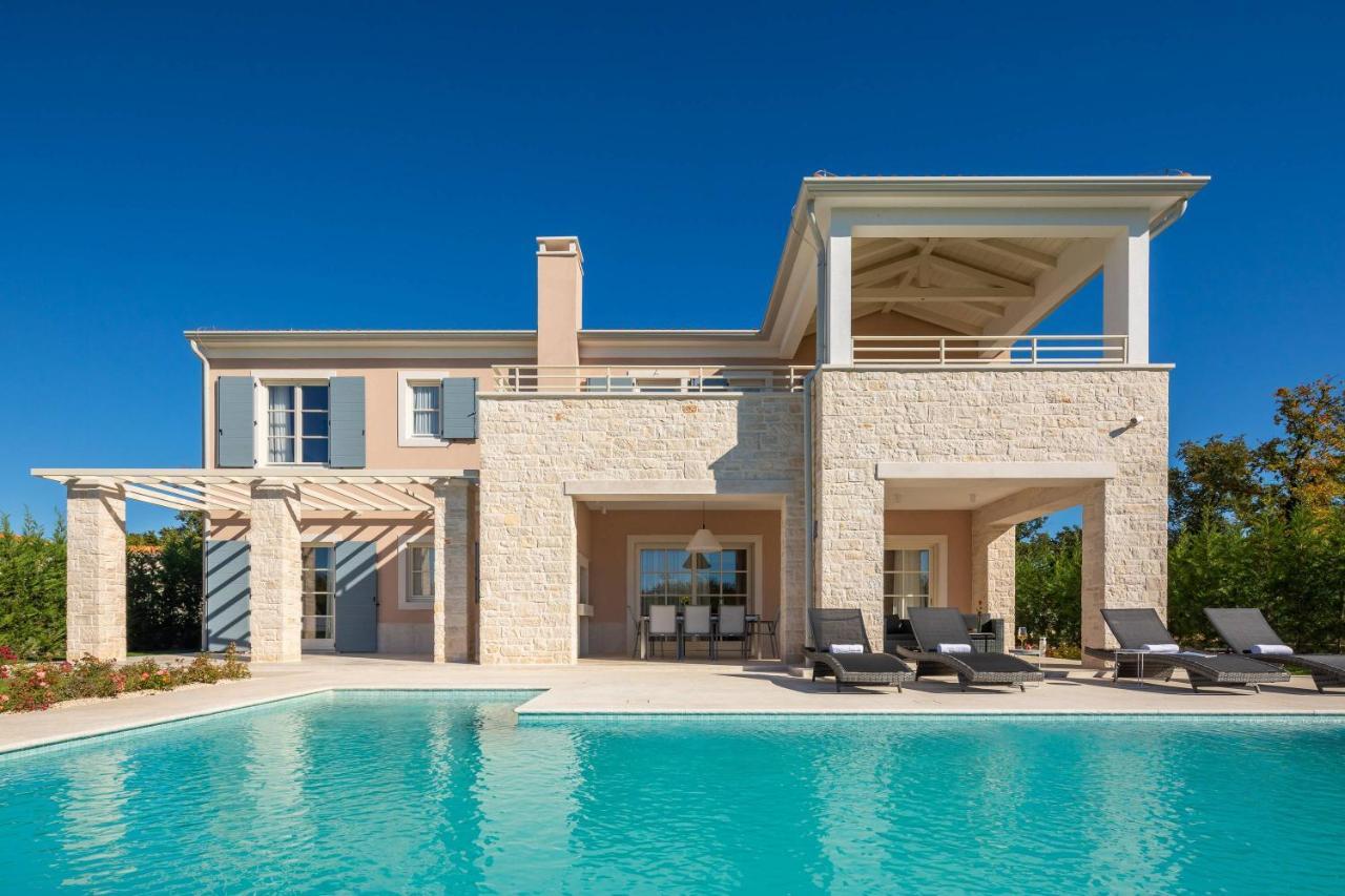 Villa Divine By Ilc Brtonigla Exterior foto