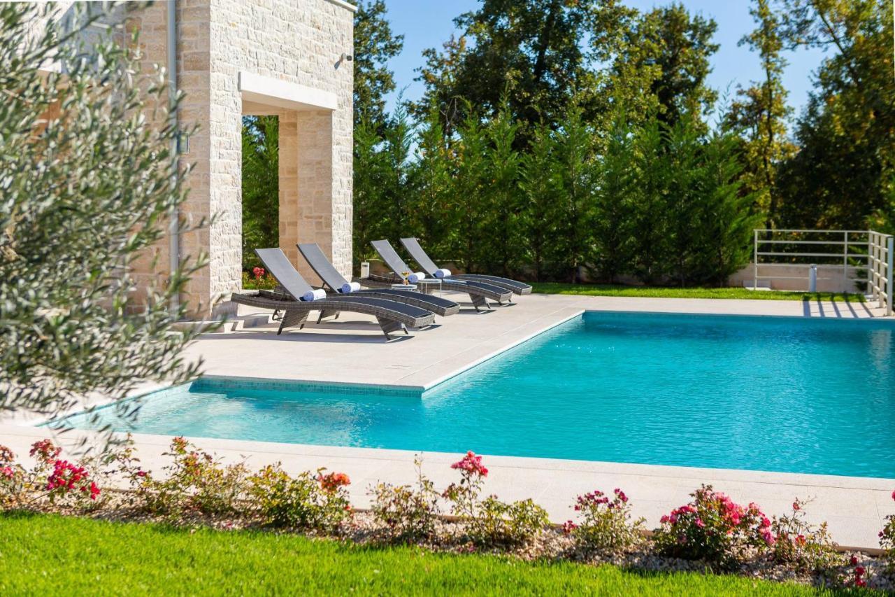Villa Divine By Ilc Brtonigla Exterior foto